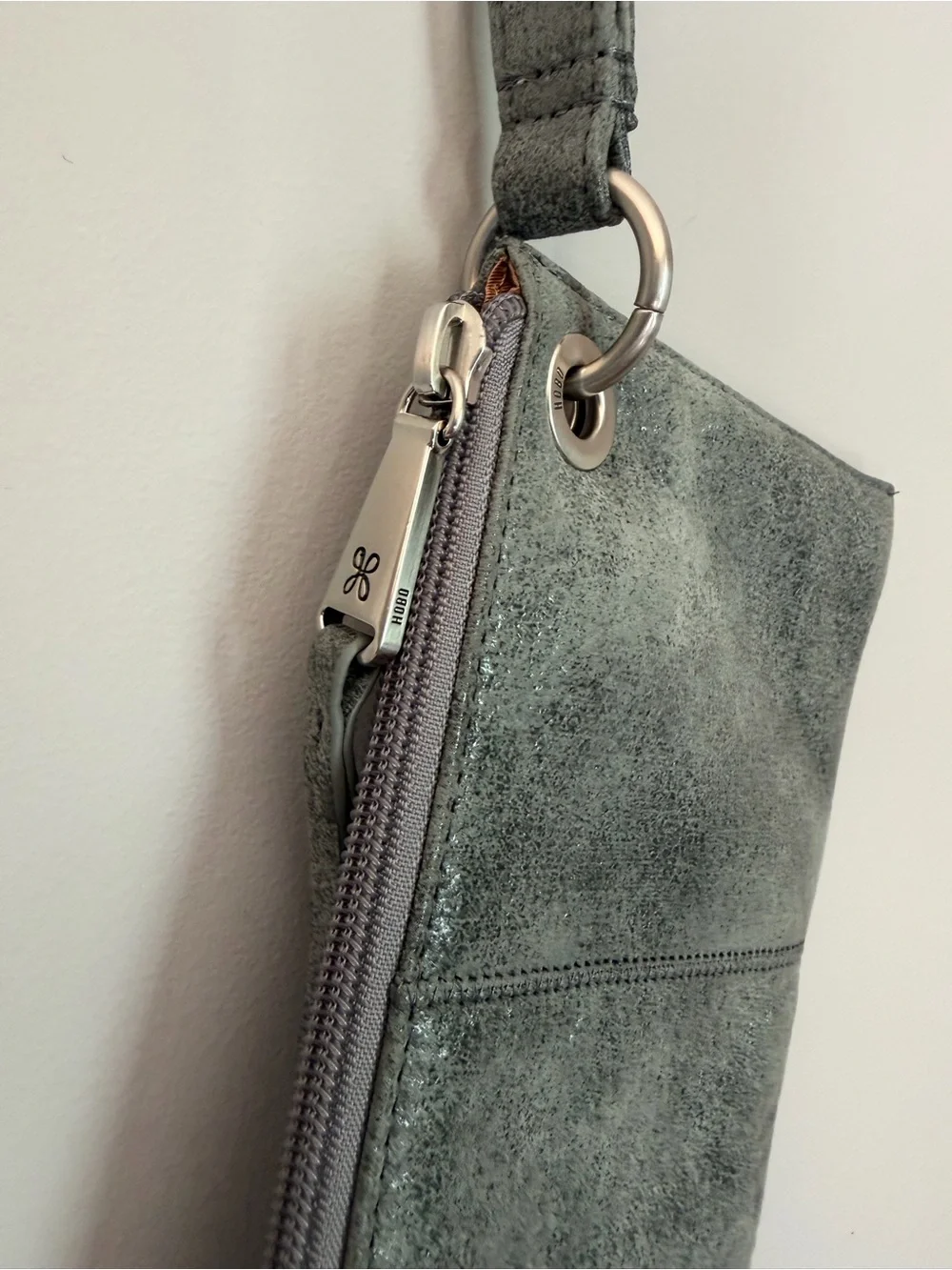Hobo Grey Wristlet Clutch wallet - like new